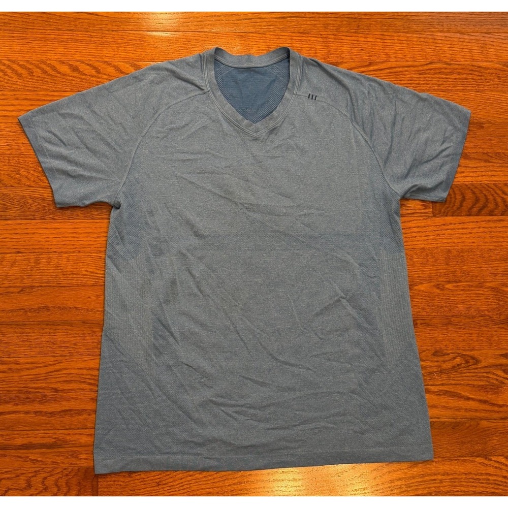Lululemon Metal Vent Tech Shirt Mens Large Blue V-Neck Athletic Gym Training